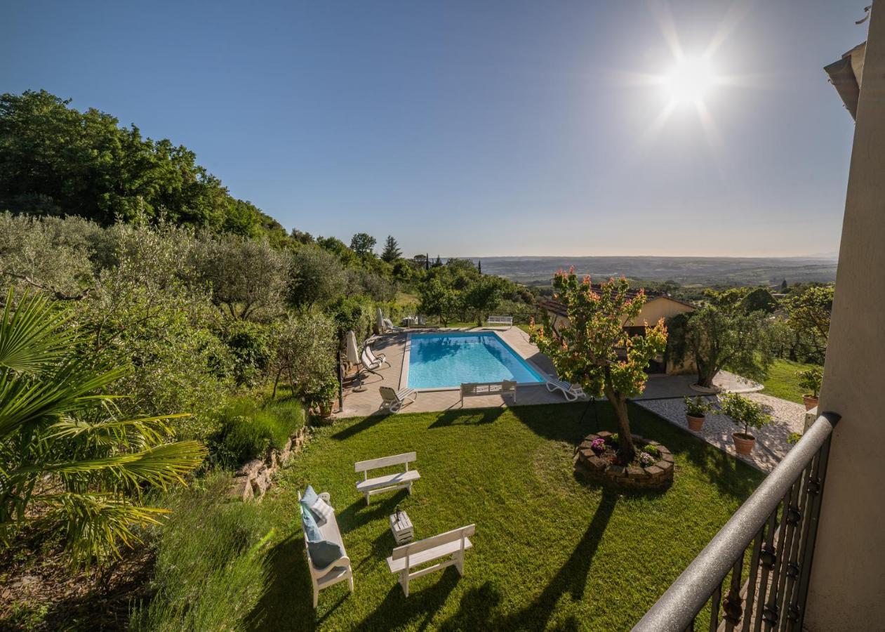 Casa Clara Villa Montecchio  Buitenkant foto